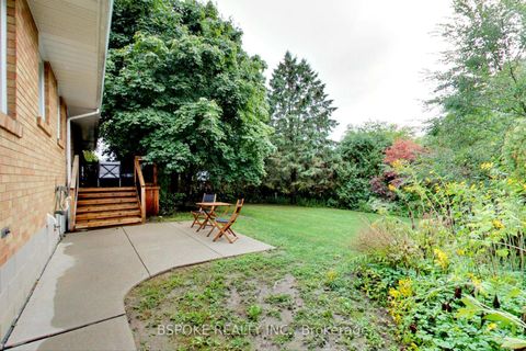 Photo 33 at 12 Vistaview Boulevard, Uplands, Vaughan