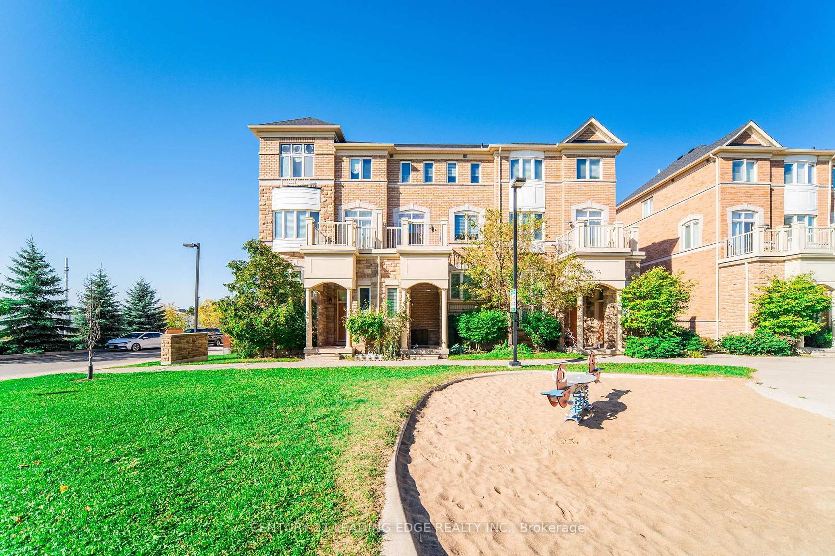 5 Dearie Lane, Milliken Mills East, Markham 2