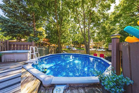 Photo 34 at 1 Norwich Place, Beaumonde Heights, Toronto
