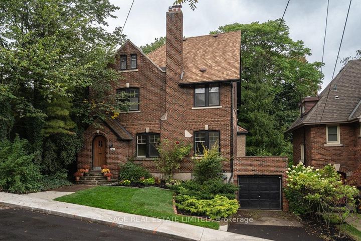 Photo 2 at 36 Mountwood Avenue, Corktown, Hamilton