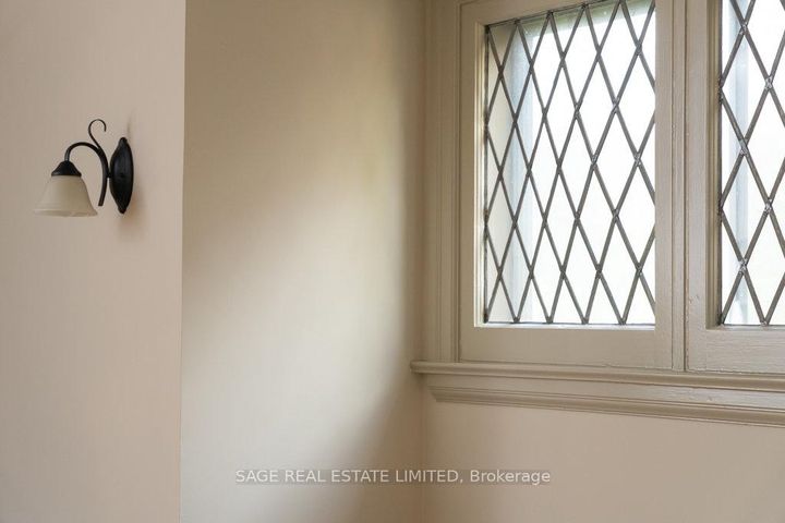 Photo 6 at 36 Mountwood Avenue, Corktown, Hamilton