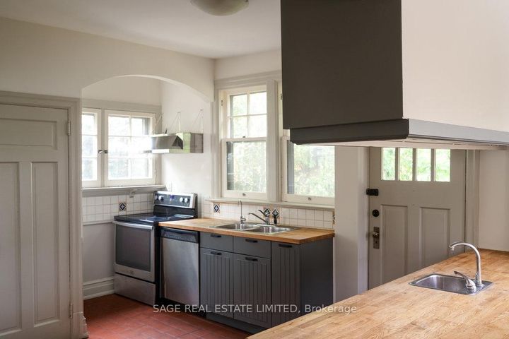 Photo 14 at 36 Mountwood Avenue, Corktown, Hamilton