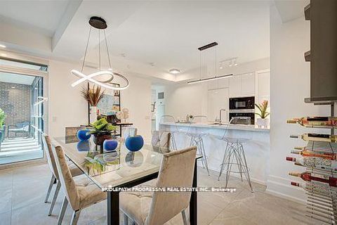 Photo 7 at 301 - 3 Southvale Drive, Leaside, Toronto