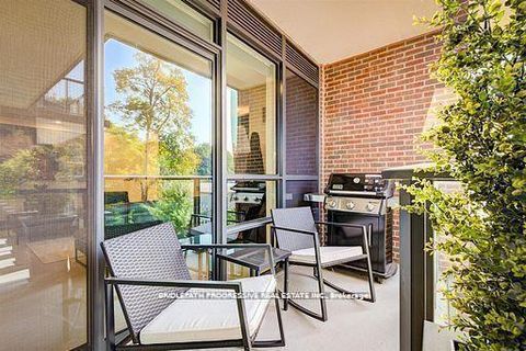Photo 18 at 301 - 3 Southvale Drive, Leaside, Toronto