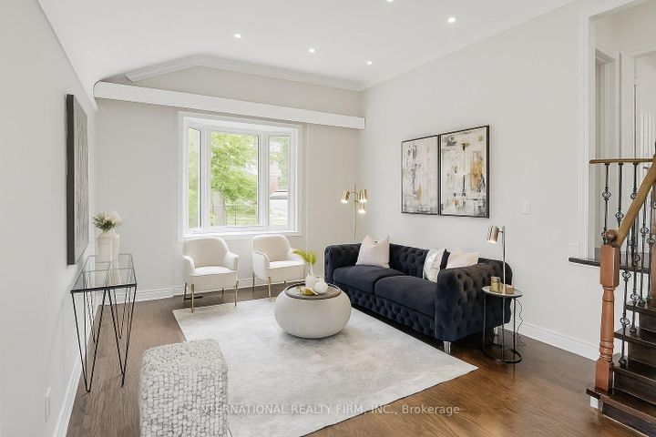 Photo 14 at 9 Benshire Drive, Woburn, Toronto