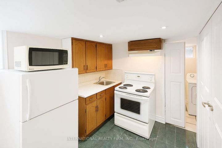 Photo 25 at 9 Benshire Drive, Woburn, Toronto