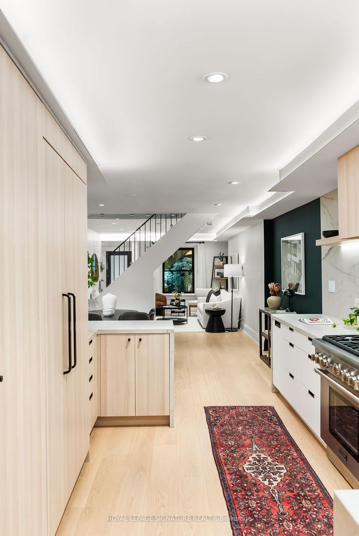 Photo 14 at 820 Palmerston Avenue, Annex, Toronto