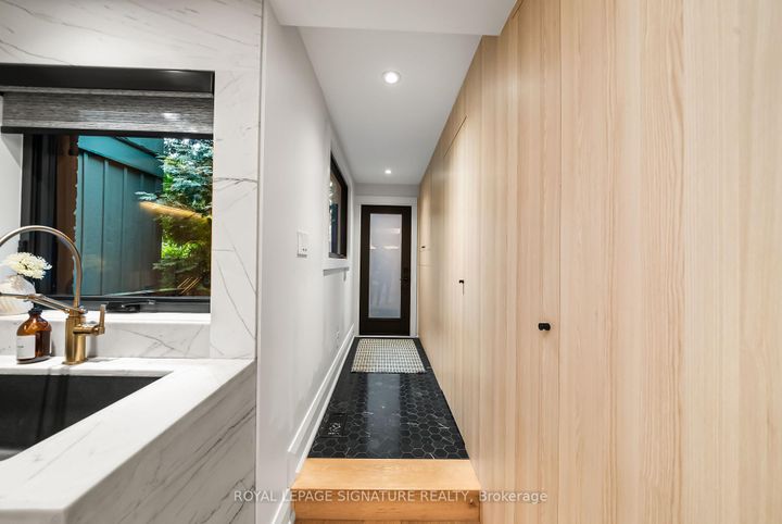 Photo 15 at 820 Palmerston Avenue, Annex, Toronto