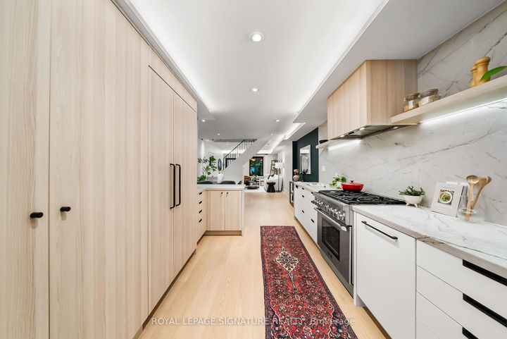 Photo 19 at 820 Palmerston Avenue, Annex, Toronto