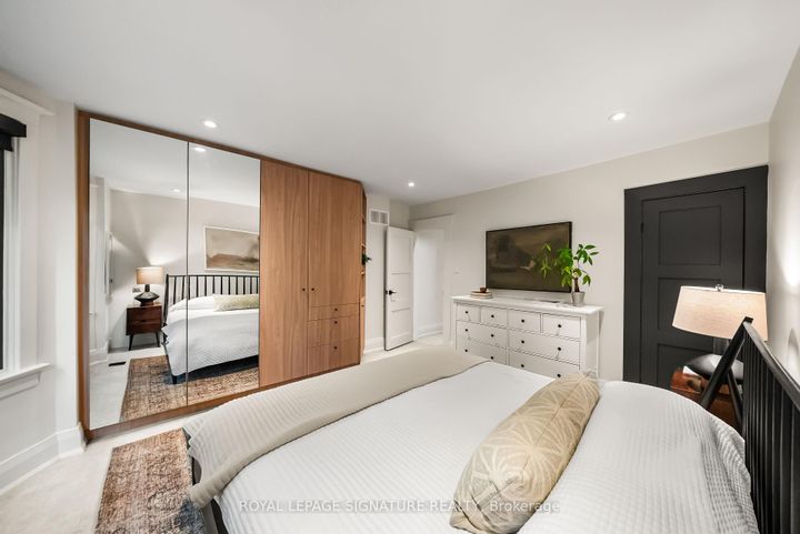 Photo 31 at 820 Palmerston Avenue, Annex, Toronto