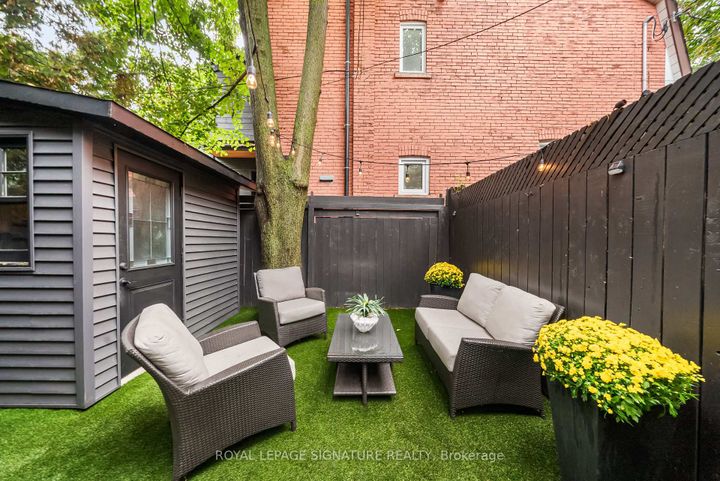 Photo 40 at 820 Palmerston Avenue, Annex, Toronto
