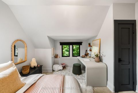Photo 34 at 820 Palmerston Avenue, Annex, Toronto