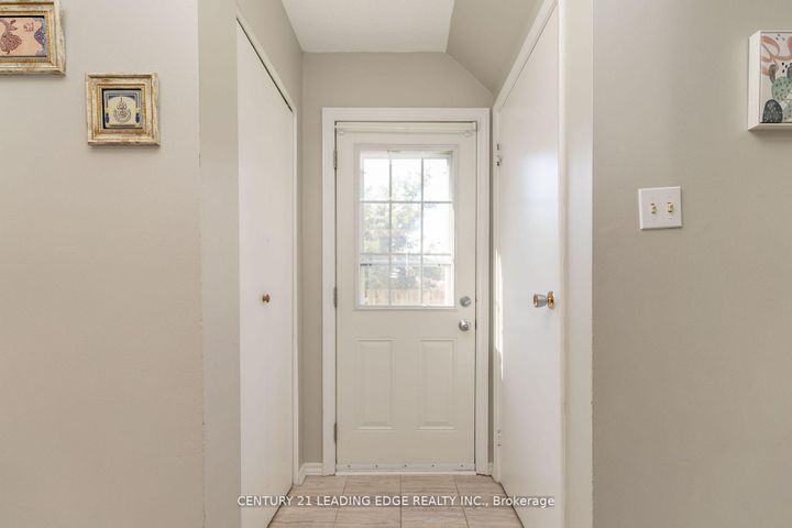 Photo 20 at 505 Lancelot Crescent, Eastdale, Oshawa