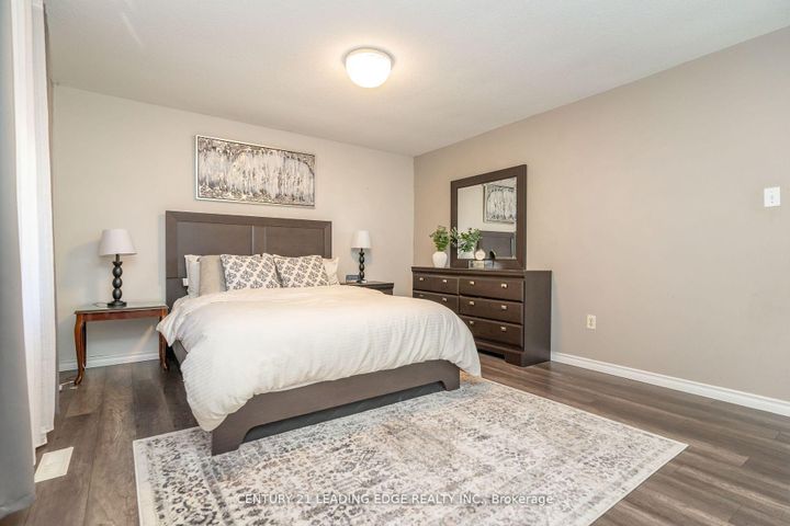 Photo 23 at 505 Lancelot Crescent, Eastdale, Oshawa