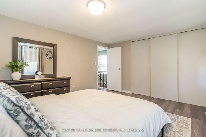 Photo 24 at 505 Lancelot Crescent, Eastdale, Oshawa