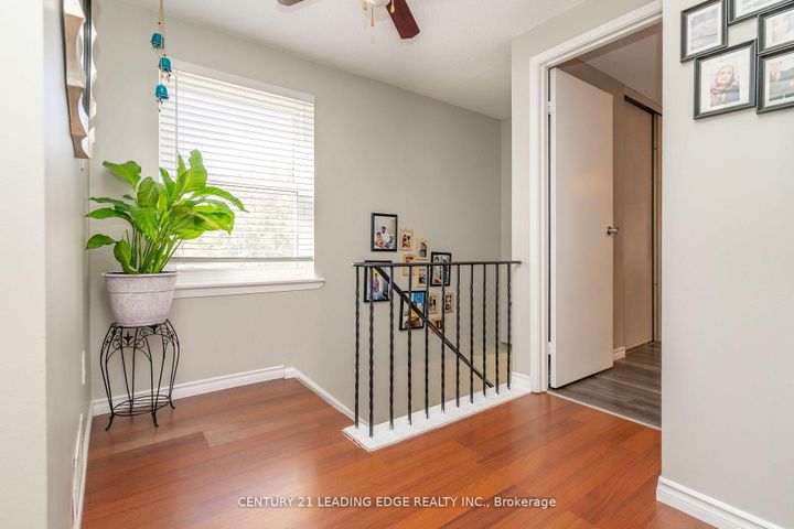 Photo 25 at 505 Lancelot Crescent, Eastdale, Oshawa