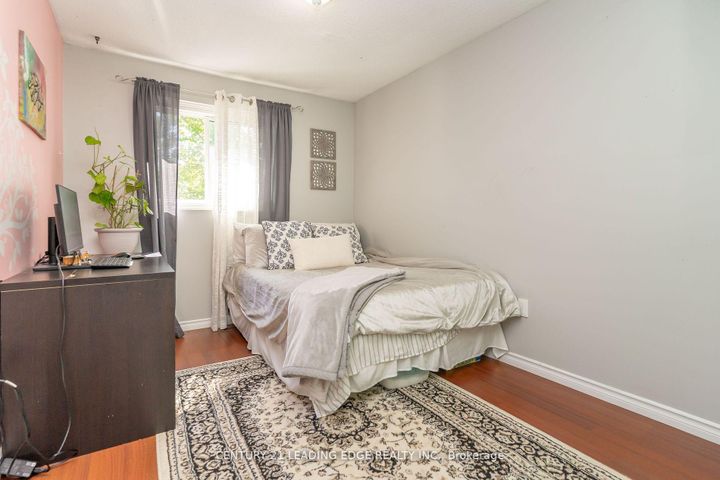 Photo 29 at 505 Lancelot Crescent, Eastdale, Oshawa