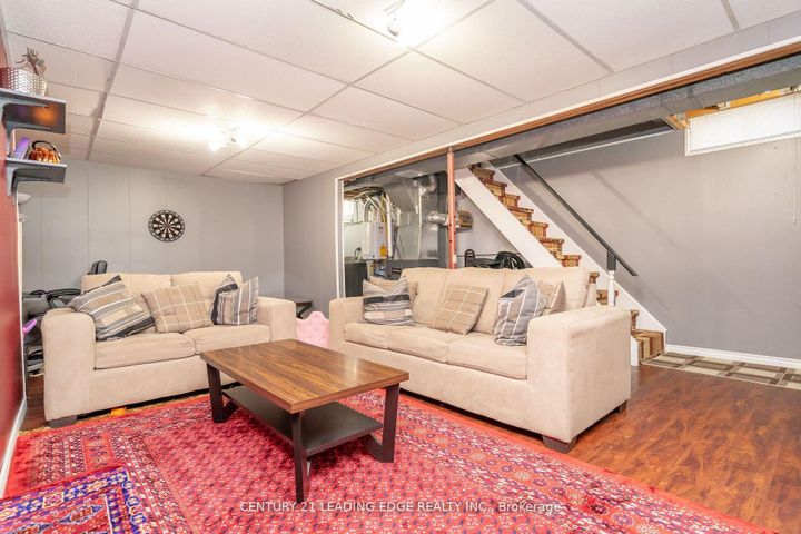 Photo 37 at 505 Lancelot Crescent, Eastdale, Oshawa
