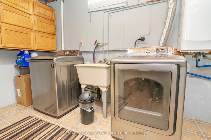Photo 39 at 505 Lancelot Crescent, Eastdale, Oshawa