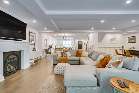 Photo 10 at 63 Mystic Avenue, Oakridge, Toronto