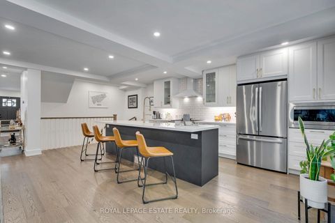 Photo 14 at 63 Mystic Avenue, Oakridge, Toronto