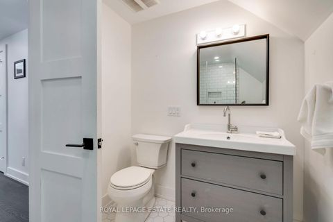 Photo 32 at 63 Mystic Avenue, Oakridge, Toronto
