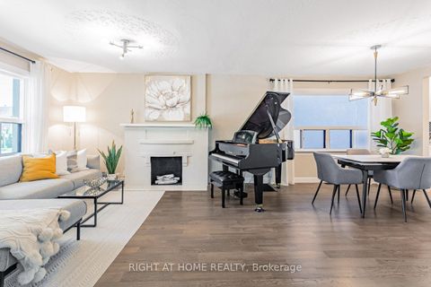 Photo 3 at 46 Clissold Road, City Centre West, Toronto