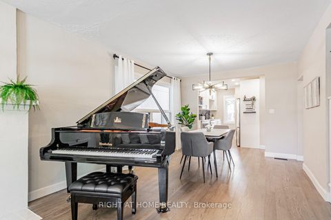 Photo 6 at 46 Clissold Road, City Centre West, Toronto