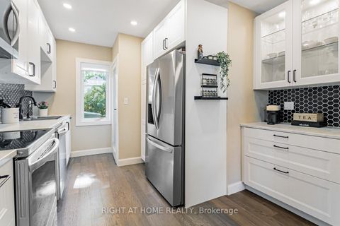 Photo 12 at 46 Clissold Road, City Centre West, Toronto