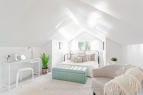 Photo 18 at 46 Clissold Road, City Centre West, Toronto