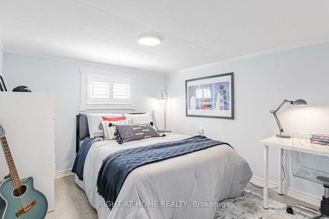 Photo 22 at 46 Clissold Road, City Centre West, Toronto