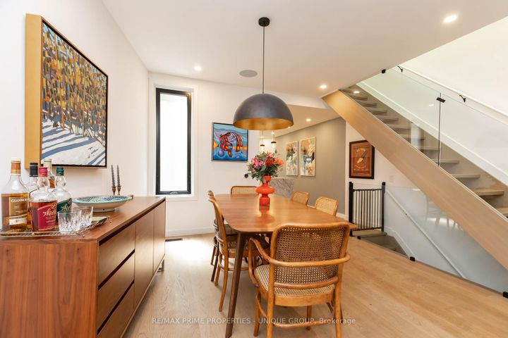 Photo 8 at 137 Marlborough Place, Annex, Toronto
