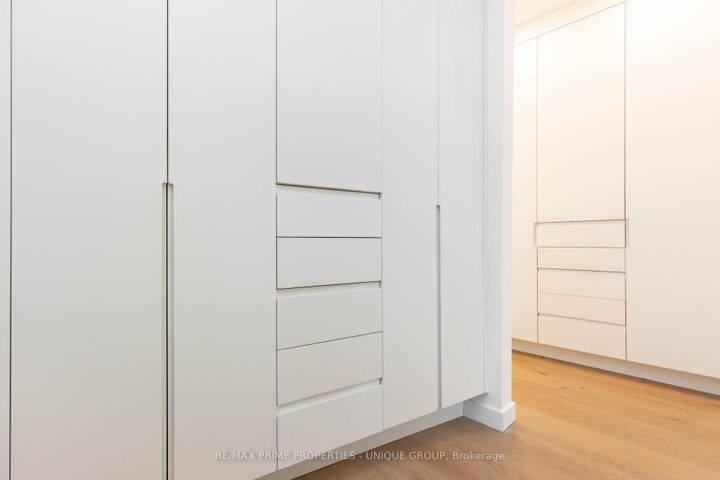 Photo 23 at 137 Marlborough Place, Annex, Toronto