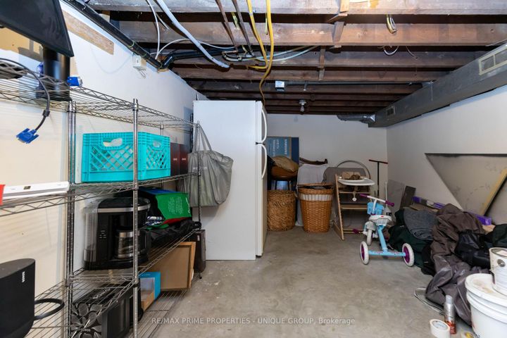 Photo 35 at 137 Marlborough Place, Annex, Toronto