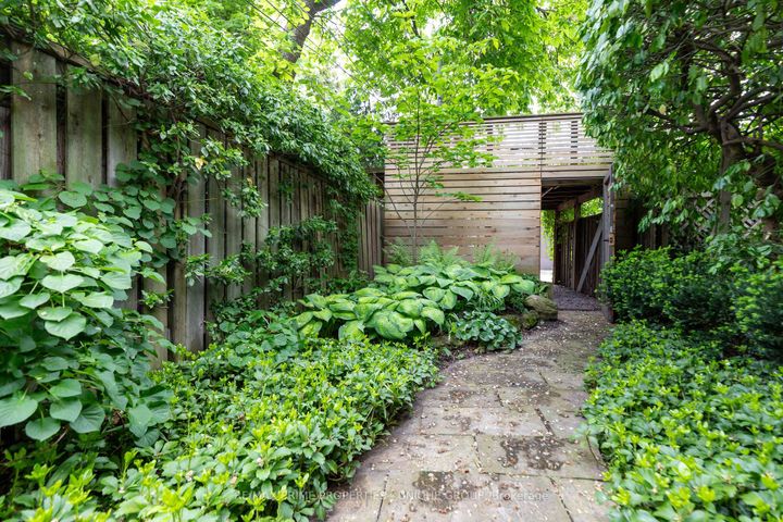 Photo 43 at 137 Marlborough Place, Annex, Toronto