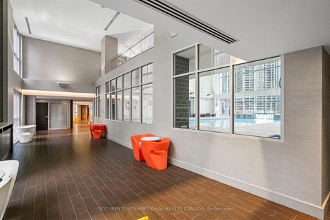 Photo 25 at 2202 - 218 Queens Quay, Waterfront Communities C1, Toronto