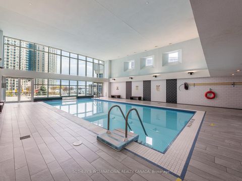Photo 29 at 2202 - 218 Queens Quay, Waterfront Communities C1, Toronto