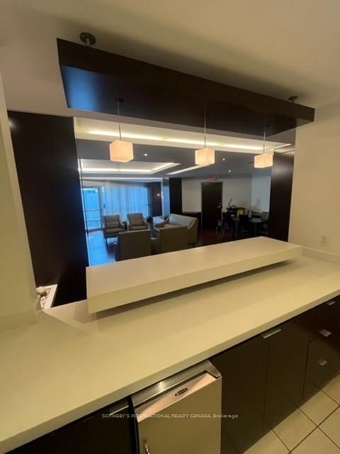 Photo 39 at 2202 - 218 Queens Quay, Waterfront Communities C1, Toronto
