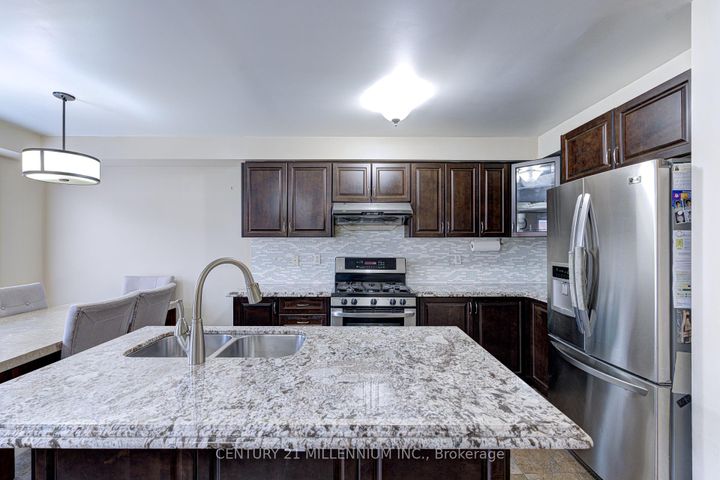 Photo 12 at 13 Coolwater Drive, Wellington, Brampton