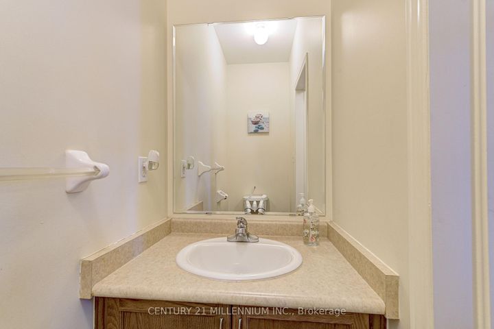 Photo 22 at 13 Coolwater Drive, Wellington, Brampton