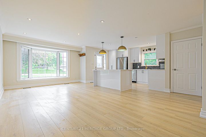 Photo 2 at 893 Srigley Street, College Manor, Newmarket