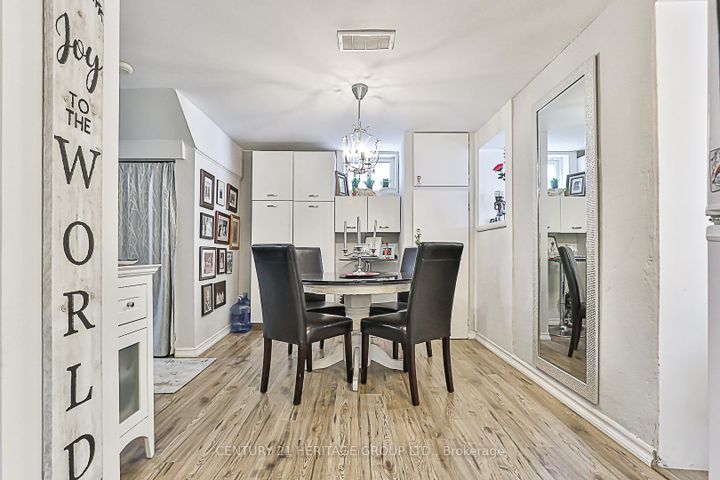 Photo 18 at 893 Srigley Street, College Manor, Newmarket