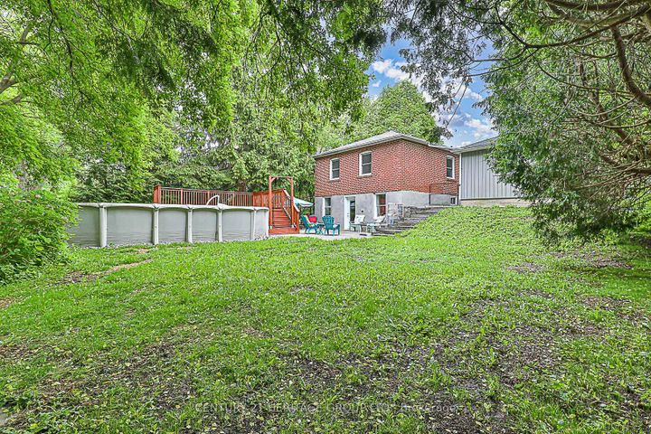 Photo 22 at 893 Srigley Street, College Manor, Newmarket