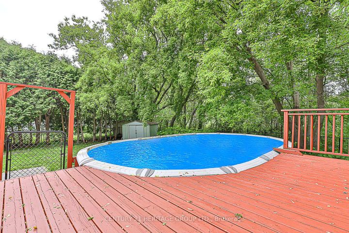 Photo 23 at 893 Srigley Street, College Manor, Newmarket