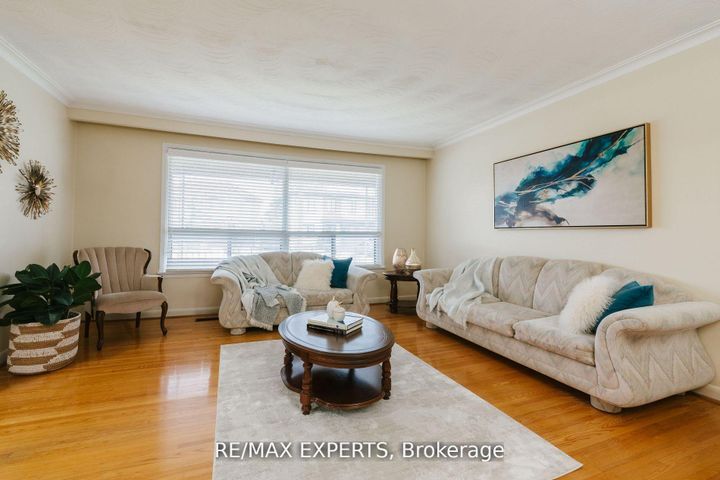 Photo 13 at 1 Creston Road, Glen Park, Toronto