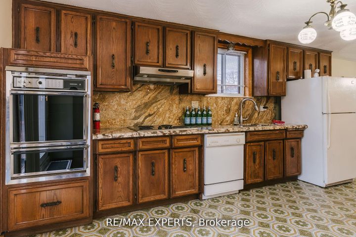 Photo 28 at 1 Creston Road, Glen Park, Toronto