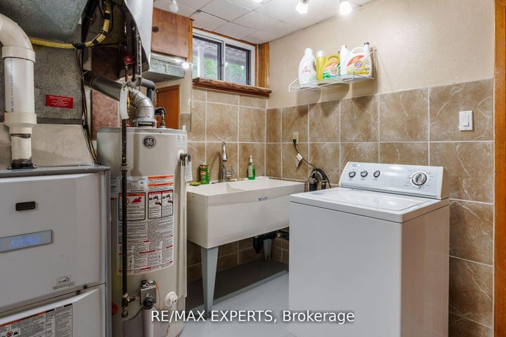 Photo 35 at 1 Creston Road, Glen Park, Toronto