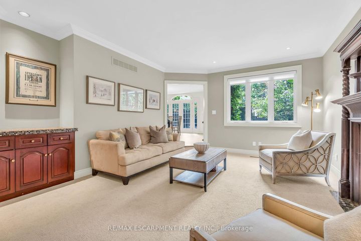 Photo 10 at 484 Bush Drive, Ancaster, Hamilton