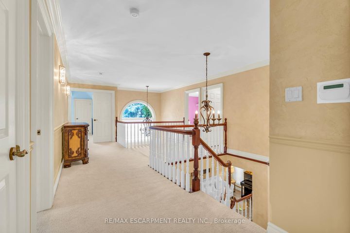 Photo 19 at 484 Bush Drive, Ancaster, Hamilton
