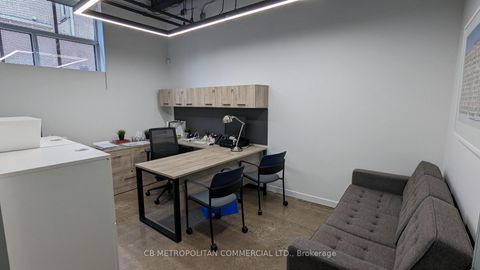 Photo 8 at 1 - 150 Beverley Street, Chinatown, Toronto